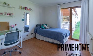 Acogedora casa en condominio, Piedra Roja