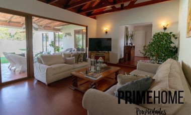 Acogedora casa en condominio, Piedra Roja