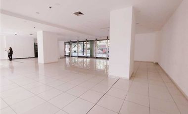 LOCAL EN ARRIENDO 106 M2 CARRERA SÉPTIMA