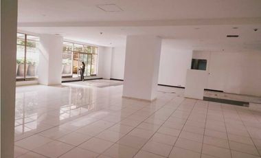 LOCAL EN ARRIENDO 106 M2 CARRERA SÉPTIMA