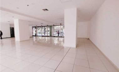 LOCAL EN ARRIENDO 106 M2 CARRERA SÉPTIMA
