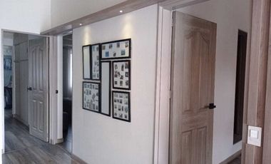 Casa Unifamiliar en Venta en Campo Amor, Medellín