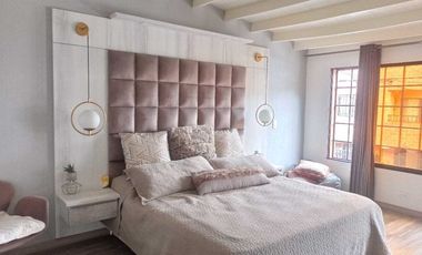 Casa Unifamiliar en Venta en Campo Amor, Medellín
