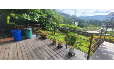 venta de casa campestre en condominio de 2000 M2 en La Mesa Cund.
