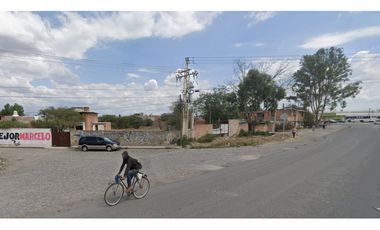 TERRENO COMERCIAL EN RENTA EN SAN JUAN DEL RIO QUERETARO