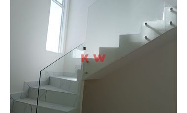 Residencial solo 49 casas. Sector bulevar 4 Siglos