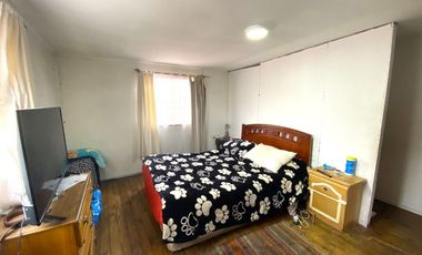 Se Vende gran Casa 4d2b Para Dos Familias en Santiago