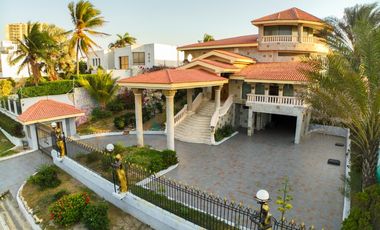 CASA  EN VENTA EN VILLA CAMPESTRE EN BARRANQUILLA COLOMBIA - MANSION EN VENTA EN BARRANQUILLA
