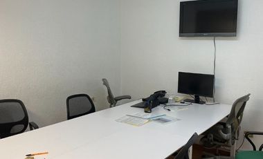 Bodega en Renta con Oficinas Santa Catarina