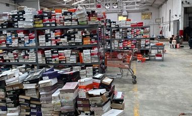 Bodega en Renta con Oficinas Santa Catarina