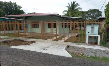 VENDO CASA DE 2 HABITACIONES EN LOS ALGARROBOS
