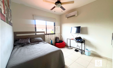 VENTA CASA REMODELADA EN PH VERSALLES [6)