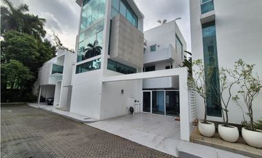 Venta de casa en Altos del Golf, Residencial Minimal House