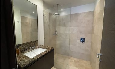 Venta de apartamento en Punta Pacífica, Ph Toc Trump ( J W Marriot)