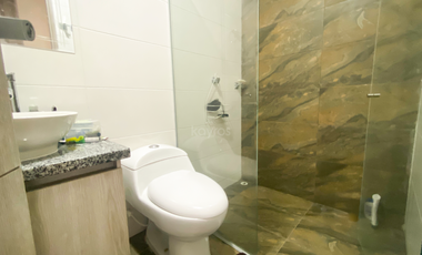 Apartamento en venta en La Castellana: Piscina, gimnasio y estudio