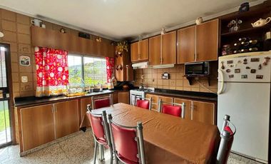 Chalet en venta en Wilde