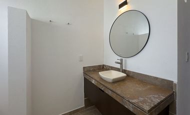CASA EN VENTA Y  RENTA EN CLUB DE GOLF LAS LOMAS.