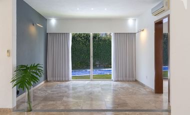 CASA EN VENTA Y  RENTA EN CLUB DE GOLF LAS LOMAS.