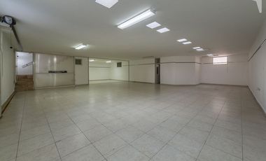 CASA EN VENTA Y  RENTA EN CLUB DE GOLF LAS LOMAS.