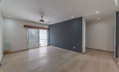 CASA EN VENTA Y  RENTA EN CLUB DE GOLF LAS LOMAS.