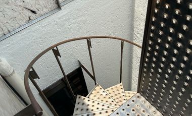 Casa única remodelada en la calle de Xalapa,colonia Roma Condominio horizontal