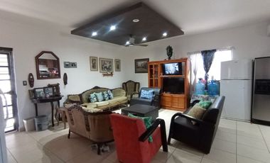 Venta de granja con casa uso habitacional, Aquiles Serdán