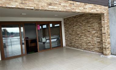 Casa en Arriendo en Costanera de Valdivia