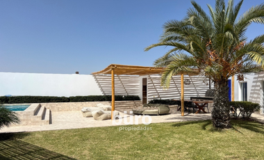 MARAVILLOSA  CASA DE PLAYA EN VENTA CONDOMINIO OASIS, PARACAS