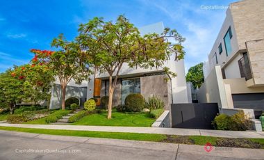 CASA DE LUJO CON ALBERCA EN VENTA ZONA ANDARES