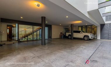 CASA DE LUJO CON ALBERCA EN VENTA ZONA ANDARES