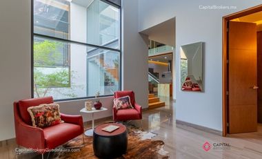 CASA DE LUJO CON ALBERCA EN VENTA ZONA ANDARES