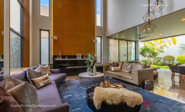 CASA DE LUJO CON ALBERCA EN VENTA ZONA ANDARES