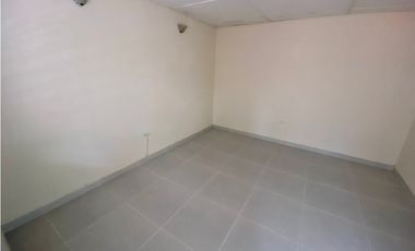 SE ARRIENDA AMPLIA CASA EN EL BARRIO EL PRADO, SANTA MARTA