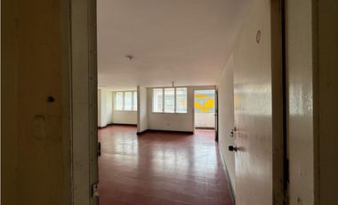 Venta apartamento en pleno centro historico