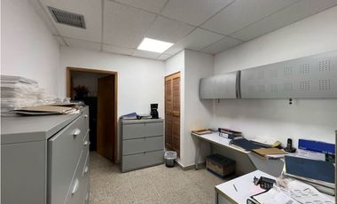 Se arrienda oficina en CC Prado Plaza, Santa Marta