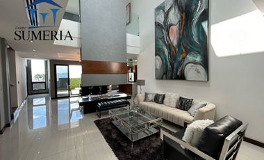 Residencia en venta con elevador en Bosques del San Francisco