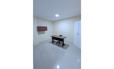 En renta departamento cerca de la Universidad ULEAM Manta Ecuador.