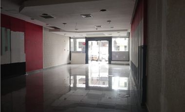 LOCAL COMERCIAL / OBARRIO/ PLAZA TIME SQUARE/130m2 / PLANTA BAJA / YY