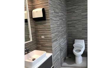 Venta o Alquiler: Oficina en Torre Optima, Obarrio