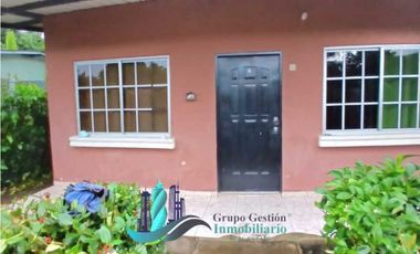 VENDO CASA DE DOS HABITACIONES ALGARROBOS