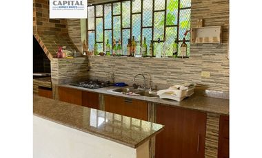 CASA ESQUINA EN LAS VERDES DE NUEVO ARRAIJAN