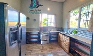 ALQUILO DOS CASAS DE CAMPO PARA UNA SOLA FAMILIA