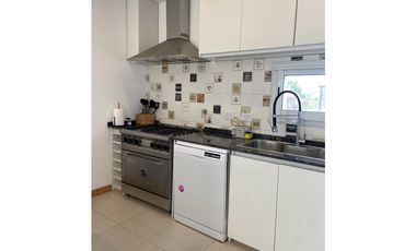 CASA EN VENTA COSTA ESMERALDA- LOTE 261 ECUESTRE