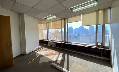 Oficina en Venta en Edificio Santiago Centro / Paseo Ahumada