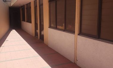 EDIFICIO COMERCIAL EN VENTA CON BODEGA Y DEPARTAMENTOS  GUADALAJARA CENTRO