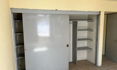 EDIFICIO COMERCIAL EN VENTA CON BODEGA Y DEPARTAMENTOS  GUADALAJARA CENTRO