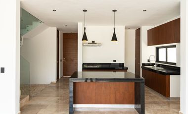 Casa en VENTA en Enuma Urban Homes (Tiara) en Temozón Norte