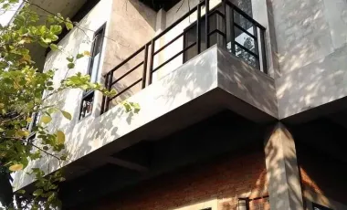 House For Sale near Royal Flora Park