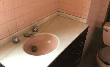 Venta Casa Para Remodelar a una cuadra de Samara Satélite