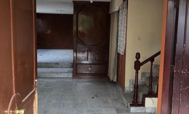 Venta Casa Para Remodelar a una cuadra de Samara Satélite